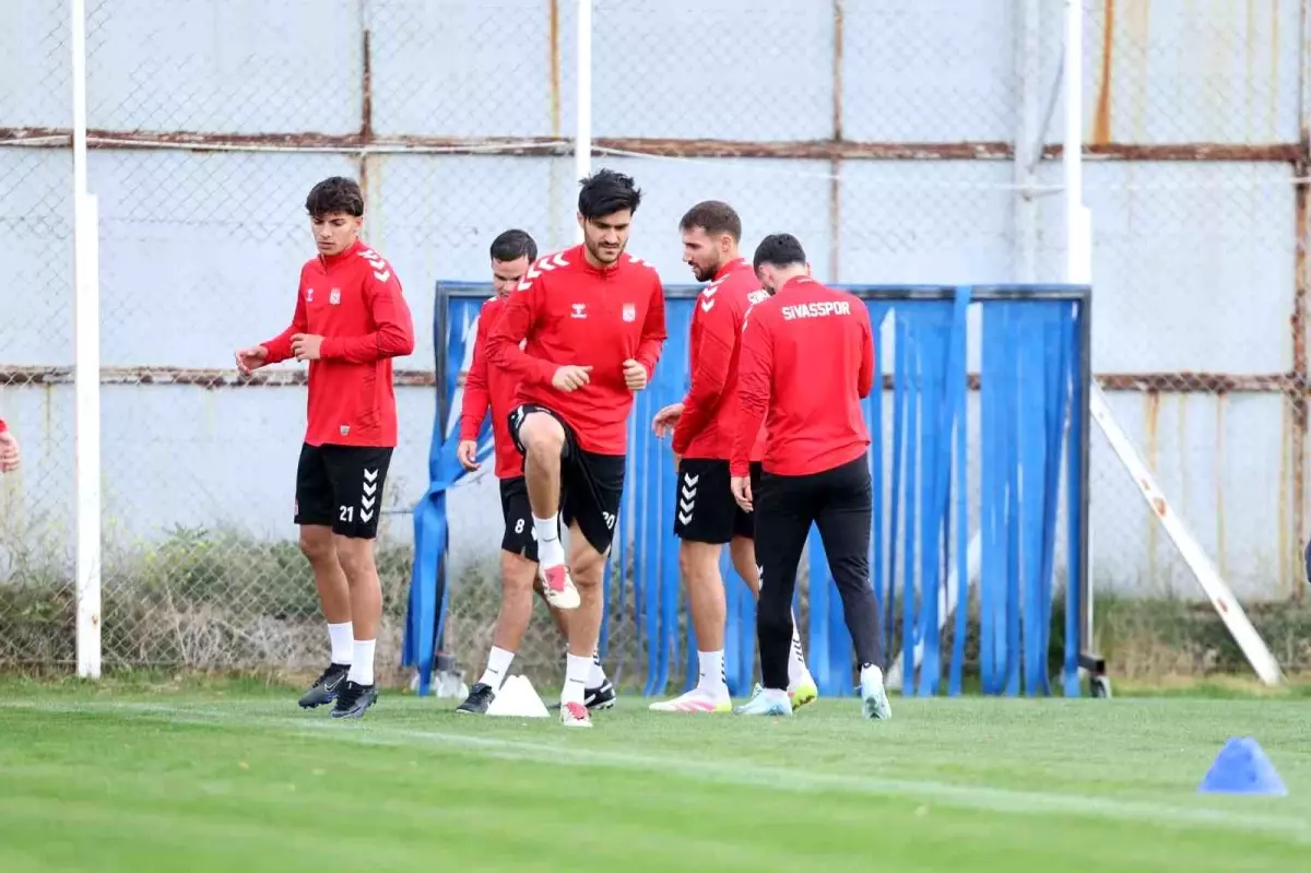 Sivasspor, Kepezspor ile Maça Hazır