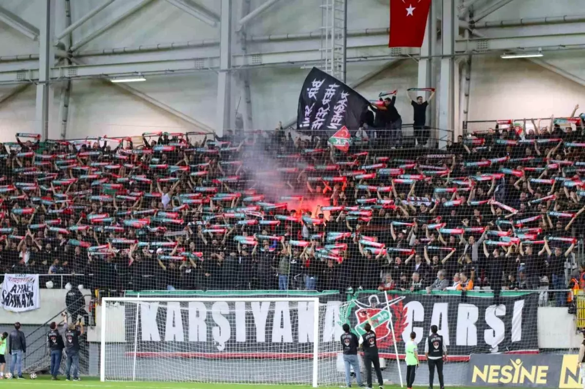 İzmir Derbisi Beraberlikle Bitti