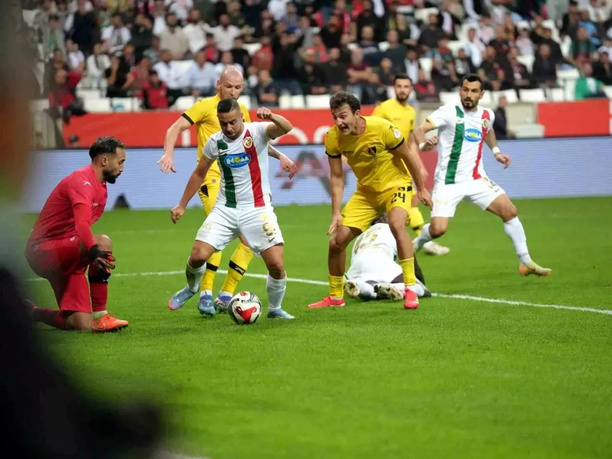 Amed ve İstanbulspor 0-0 Berabere Kaldı