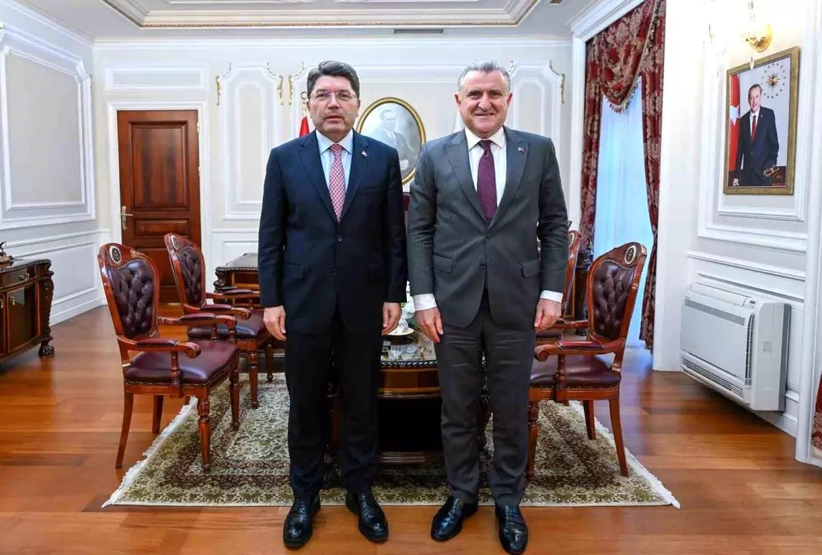 Bakanlardan Spor ve Adalet İş Birliği