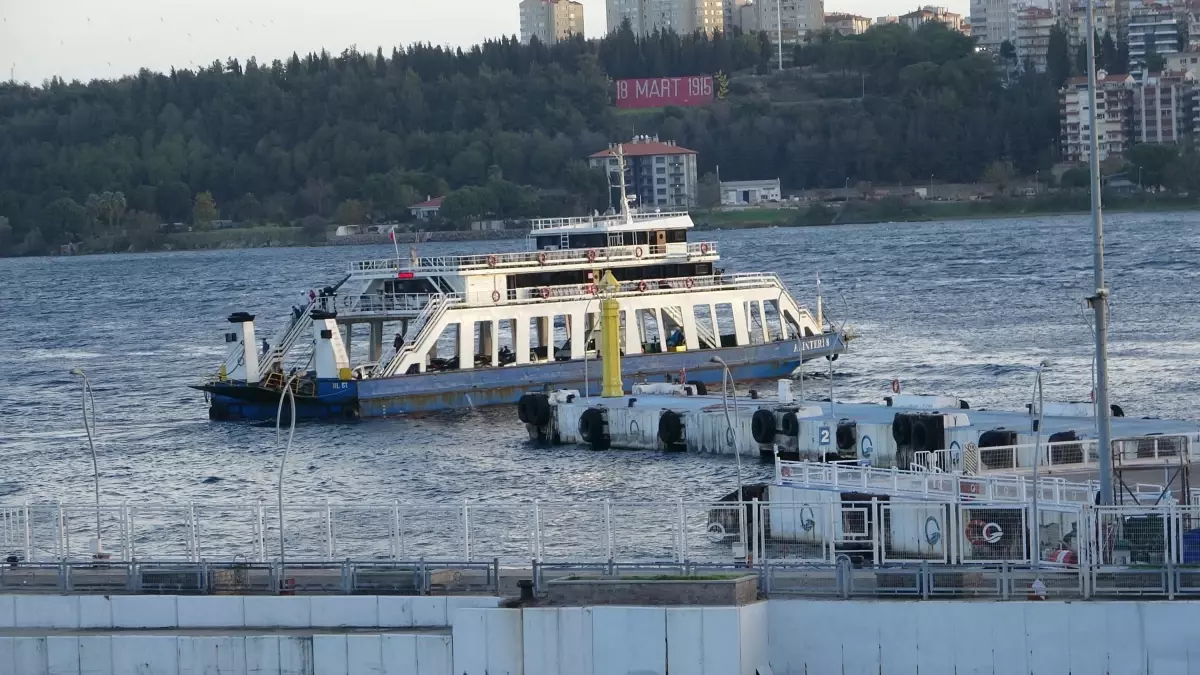 Fırtına Nedeniyle Feribot Seferleri İptal