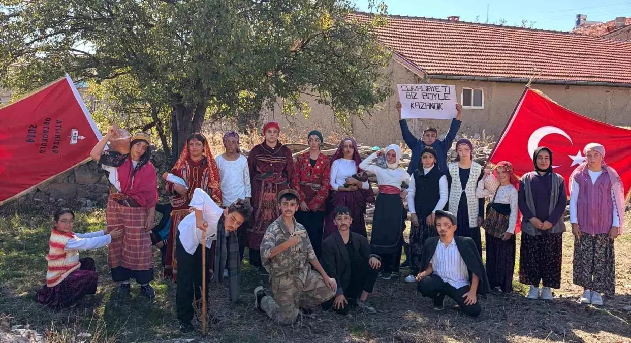 Cumhuriyet Bayramı\'nda Tarihi Canlandırma