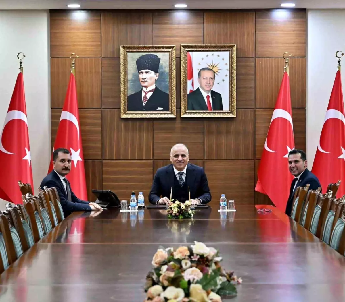 Hani\'ye 765 Kişilik Spor Salonu