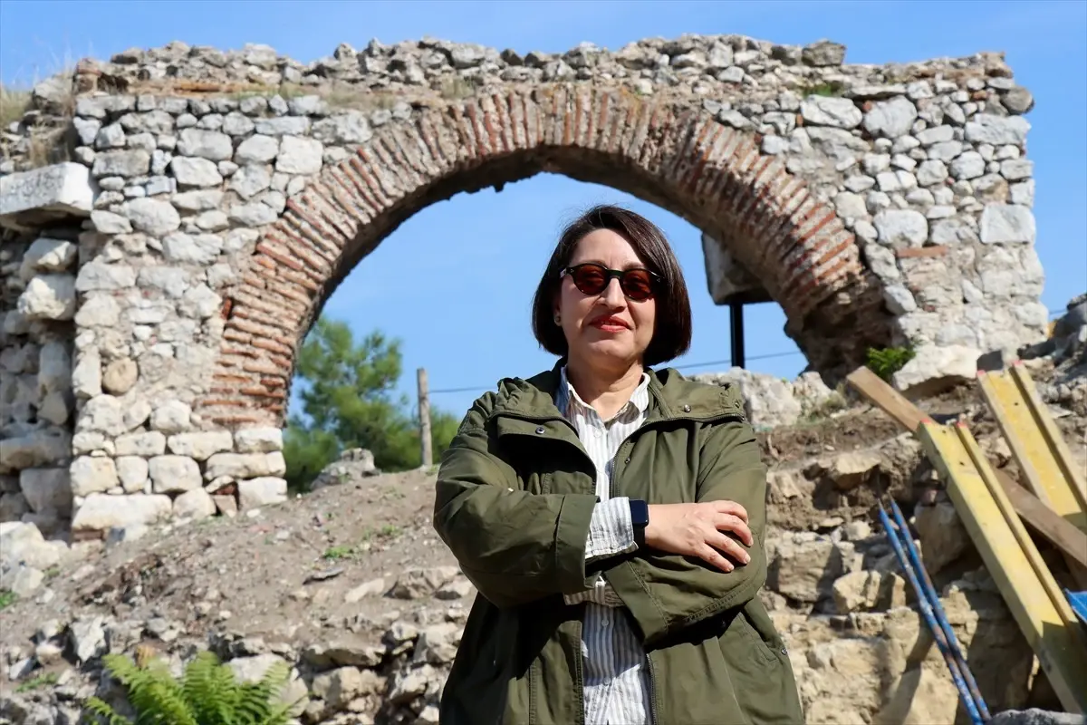 Gölyazı\'da Antik İpek Atölyesi Bulundu