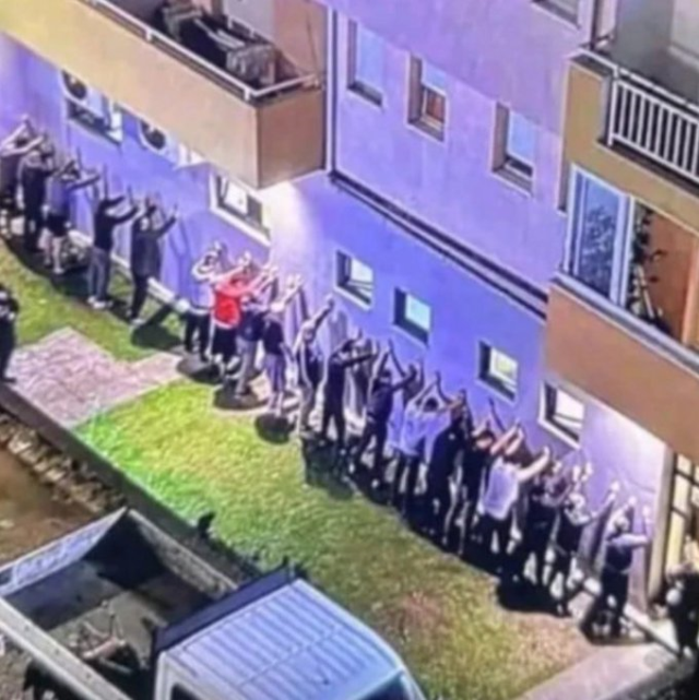 Karadağ'da tehlikeli gerginlik! Türklerin dükkanları yakıldı, Dışişleri harekete geçti