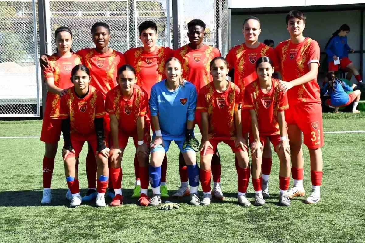 Kayseri Kadın FK, Liderliğini Korudu