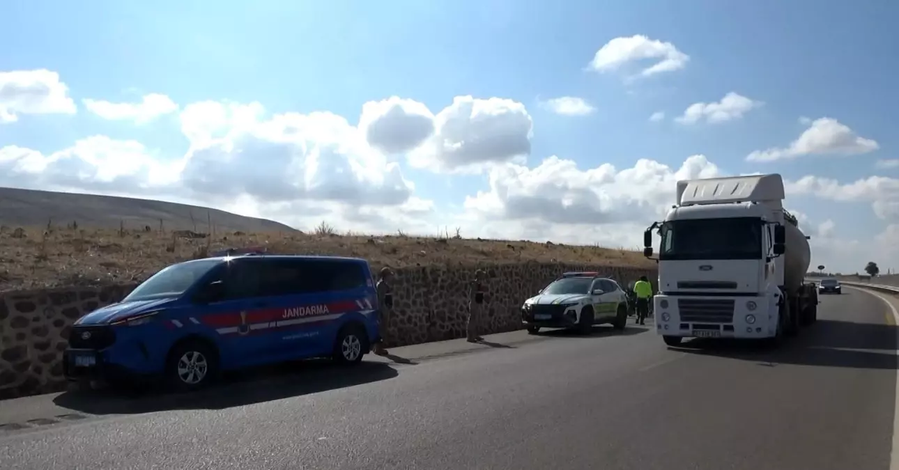 Kilis-Gaziantep Karayolunda Motosiklet Kazası