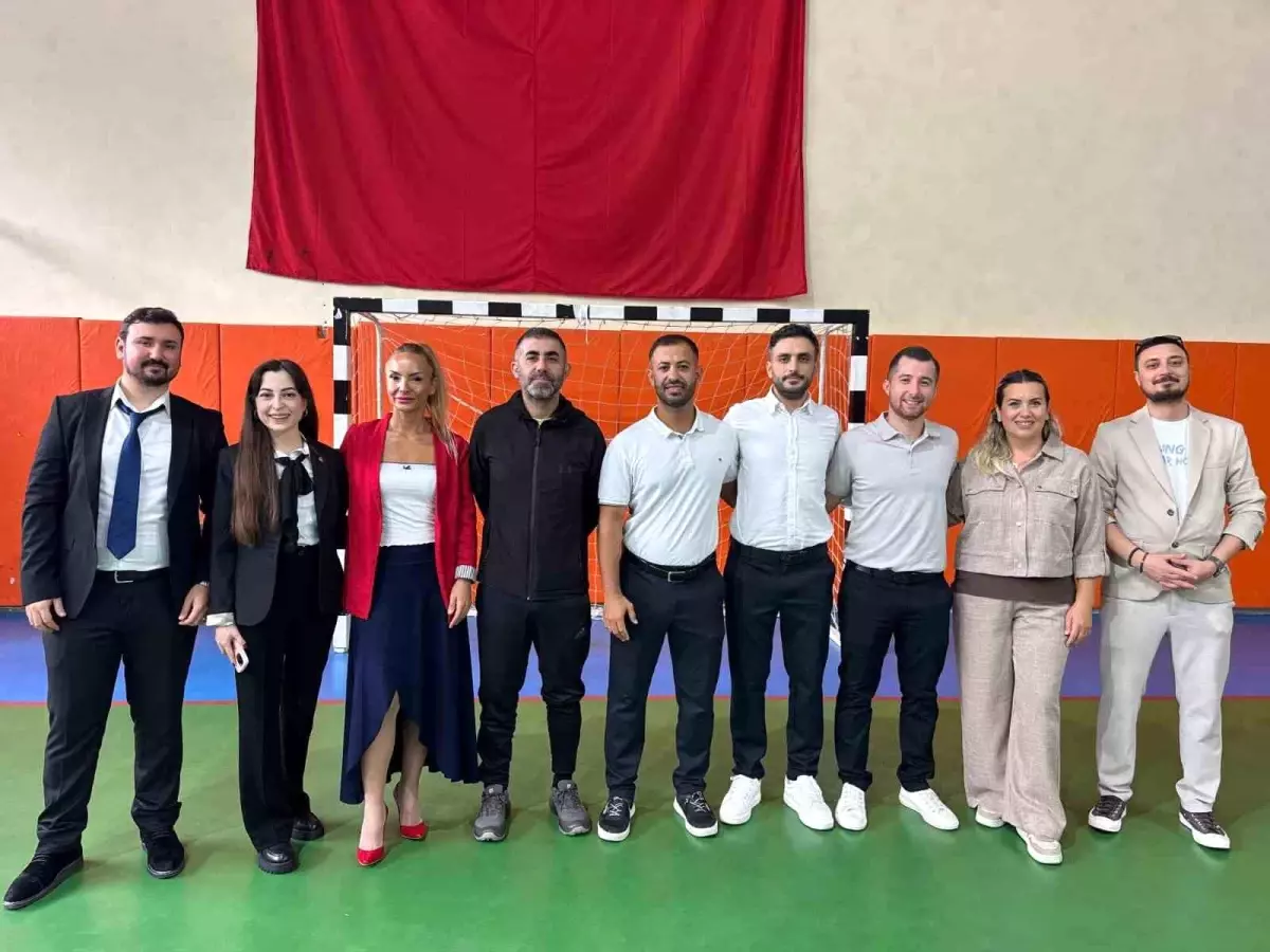 Cumhuriyet Bayramı Cimnastik Turnuvası Kırkağaç\'ta