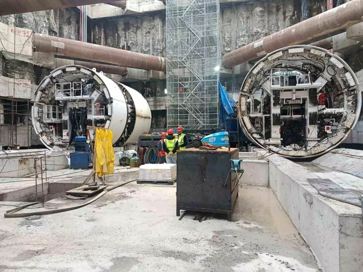 Körfezray Metro Projesi\'nde Tünel Kazıları Devam Ediyor