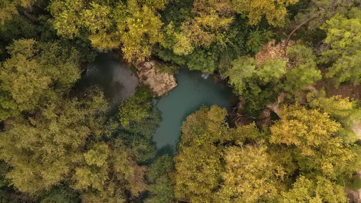 Kurşunlu Şelalesi\'nde Sonbahar Güzelliği