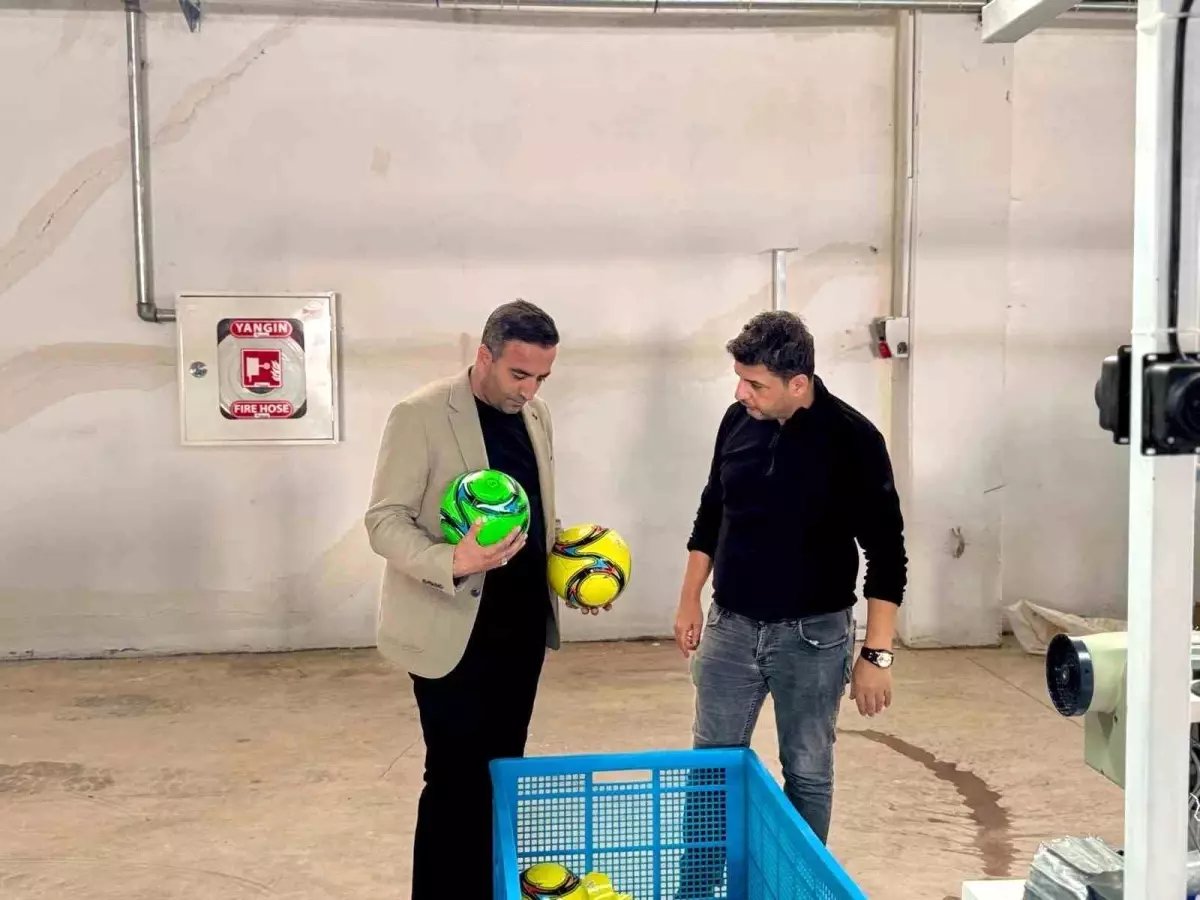 Malatya\'da Futbol Topu Üretim Tesisi Açıldı