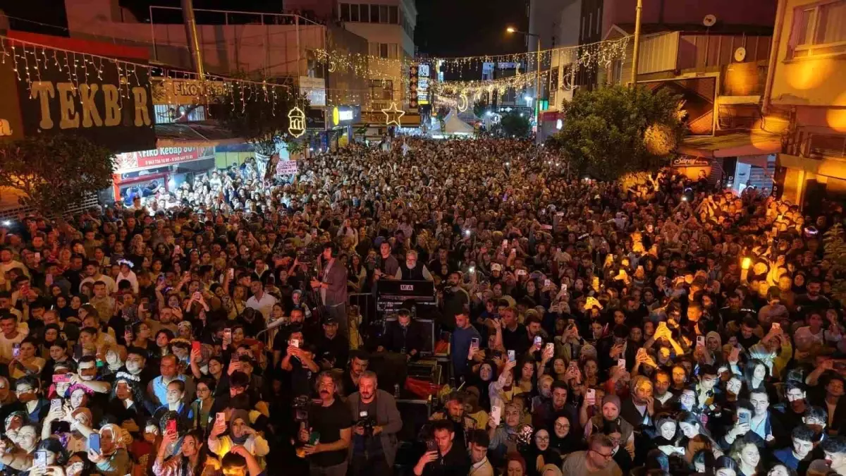 Osmaniye Yer Fıstığı Festivali Kıraç Konseri ile Final Yaptı