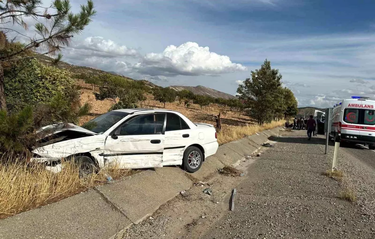 Adıyaman\'da Trafik Kazası: 3 Yaralı