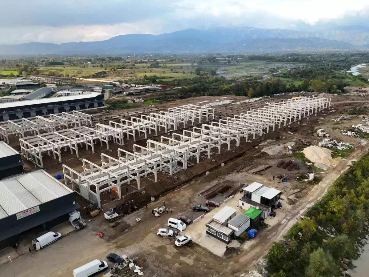 Düzce\'de Modern Sanayi Sitesi İnşaatı Hızla İlerliyor