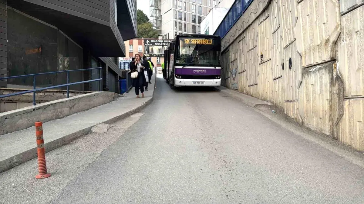 Karabük\'te Frenleri Tutmayan Otobüs Facianın Eşiğinden Döndü