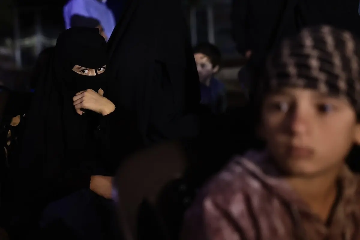 Hol Kampı\'ndan Tahliye Süreci Devam Ediyor