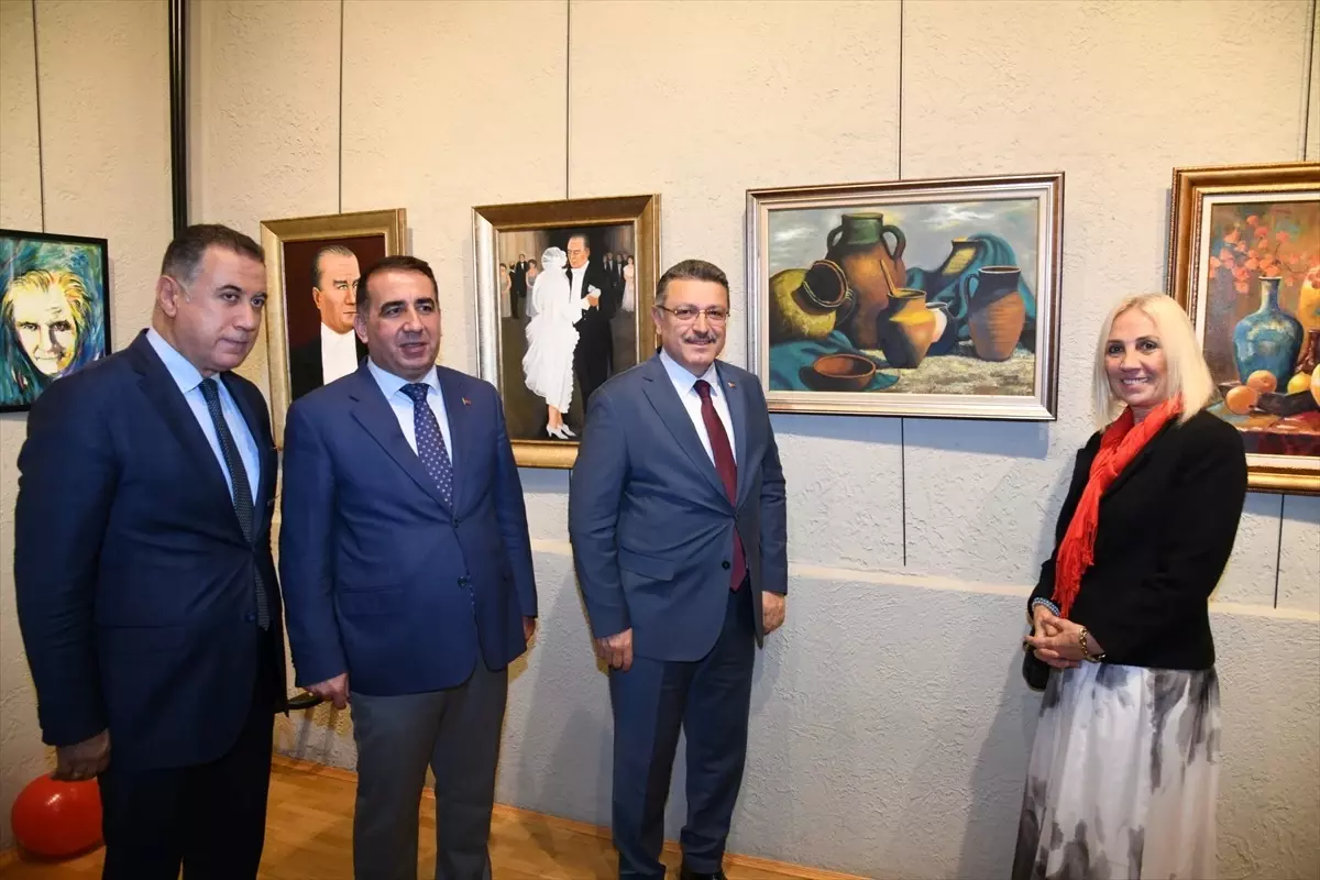 Cumhuriyet\'in Renkleri Sergisi Açıldı