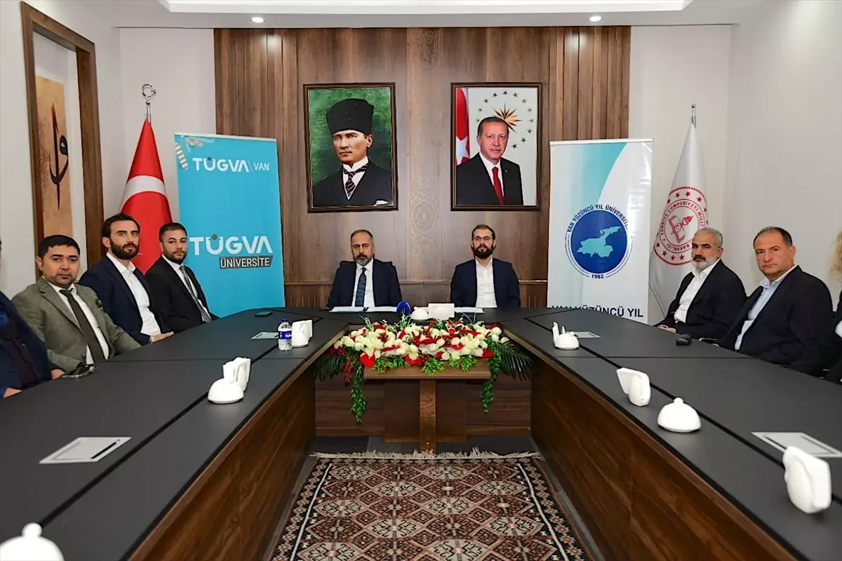 YYÜ ve TÜGVA\'dan İş Birliği Protokolü