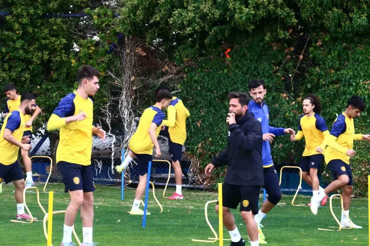 Ankaragücü Kastamonuspor Maçına Hazırlanıyor