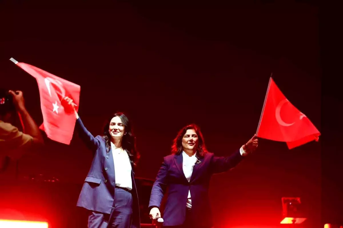 Aydın\'da Cumhuriyet\'in 102. Yılı Coşkuyla Kutlandı