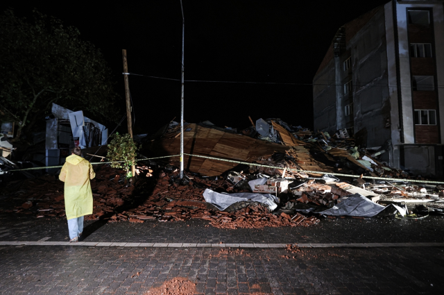 Balıkesir beşik gibi! 6.1'lik deprem sonrası 100'den fazla artçı meydana geldi Balıkesir beşik gibi! 6.1'lik deprem sonrası 100'den fazla artçı meydana geldi