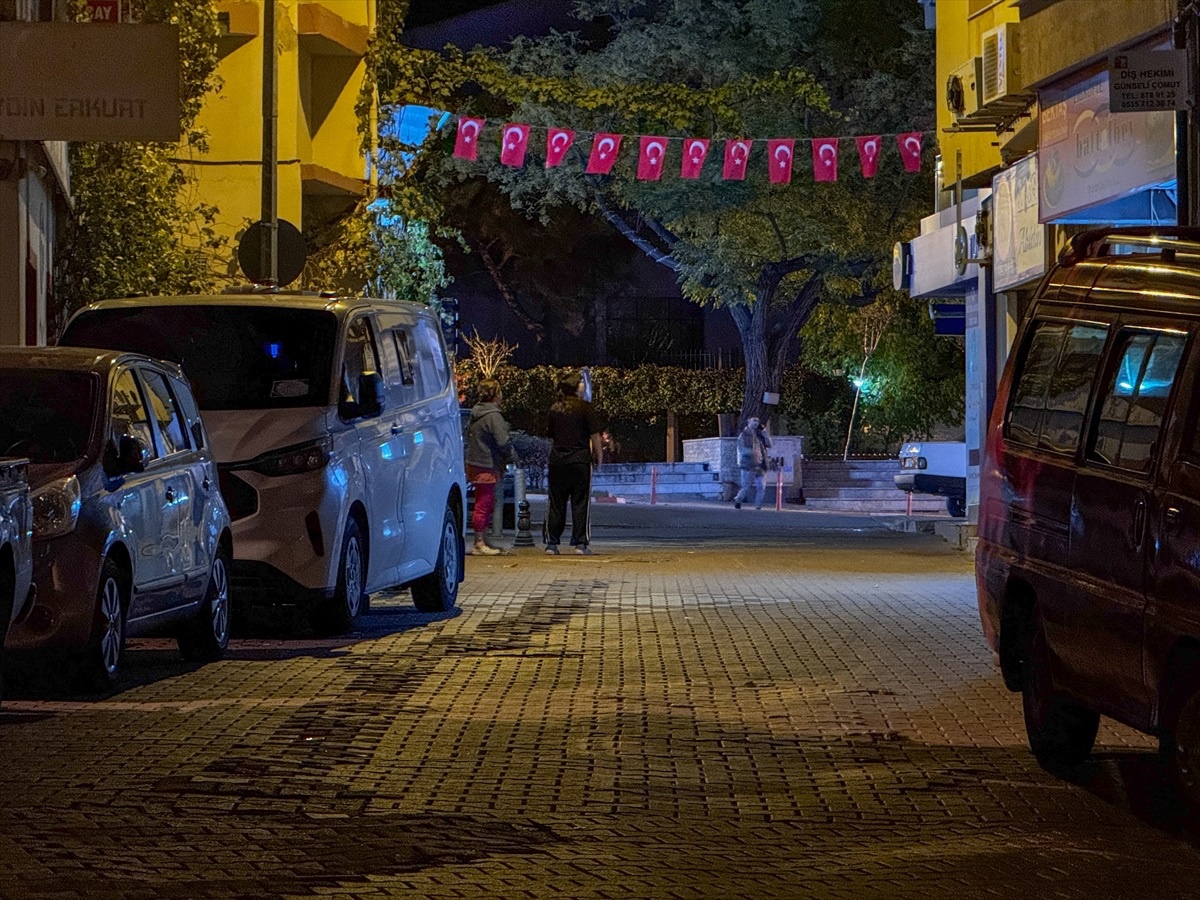 Sındırgı\'da 6,1 Büyüklüğünde Deprem