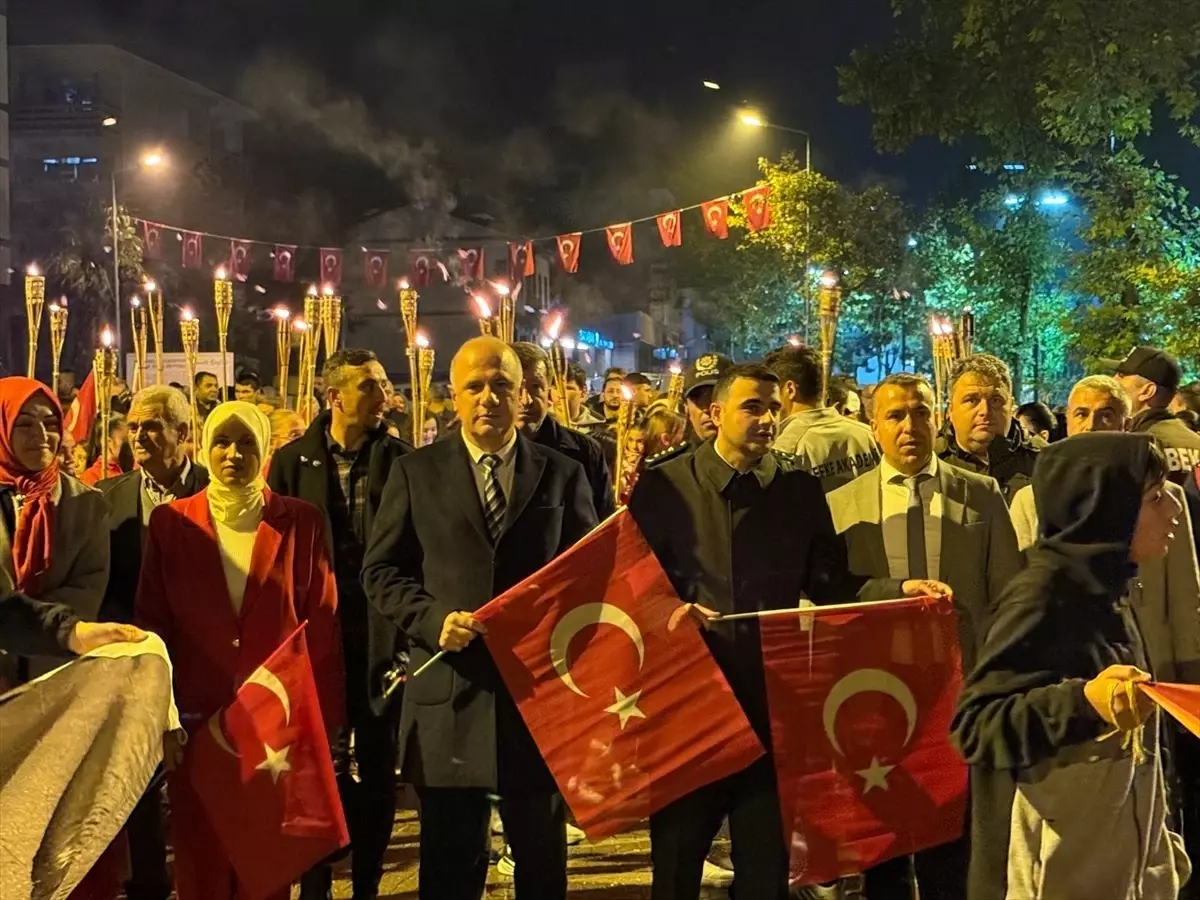 Osmaneli\'de Cumhuriyet Bayramı Coşkusu