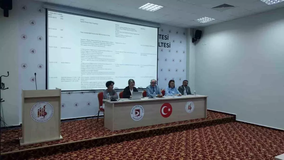 BŞEÜ\'de 2025-2026 Eğitim Yılı Toplantısı