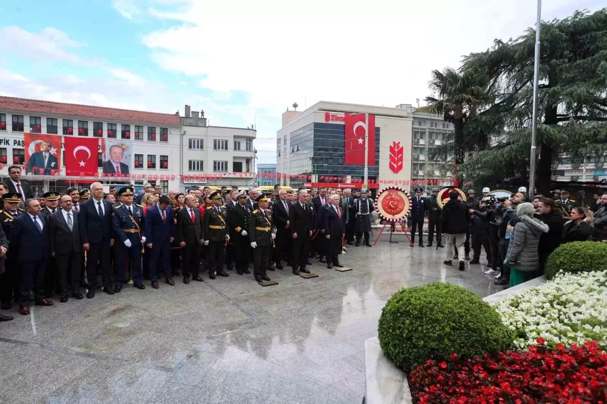 Cumhuriyet\'in 102. Yılı Coşkuyla Kutlandı