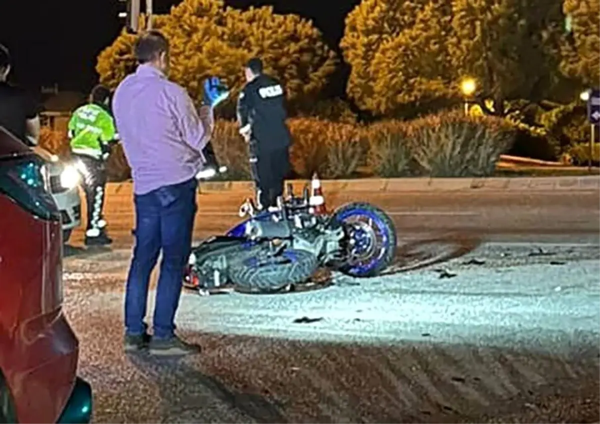 Çeşme\'de trafik kazası: Motosiklet sürücüsü hayatını kaybetti