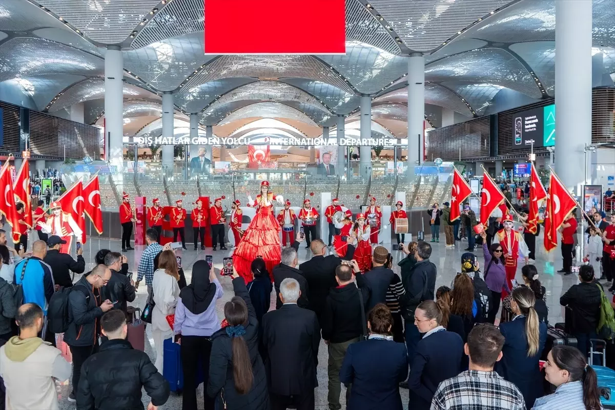 İstanbul Havalimanı\'nda Cumhuriyet Coşkusu