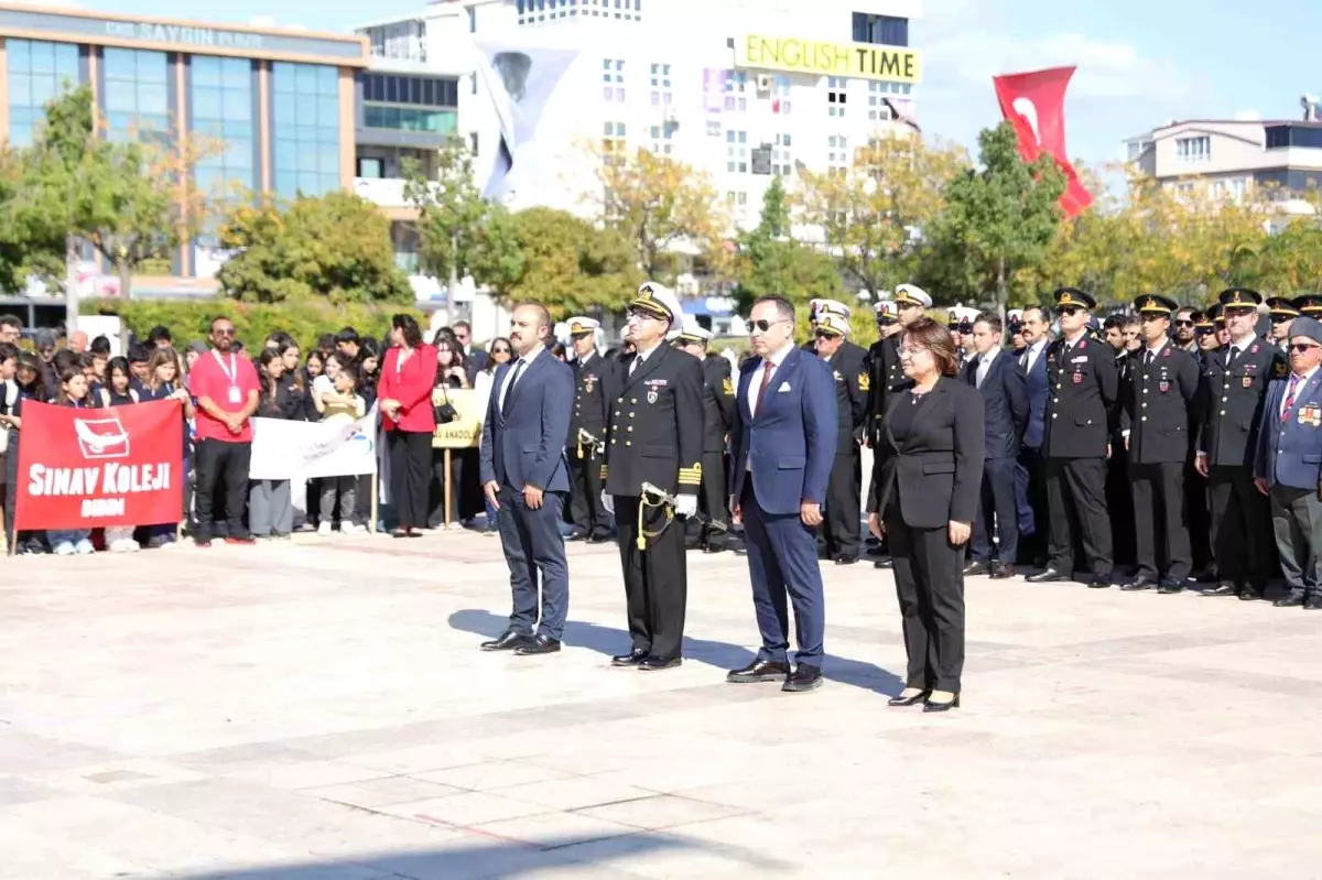 Didim\'de 29 Ekim Cumhuriyet Bayramı Coşkuyla Kutlandı