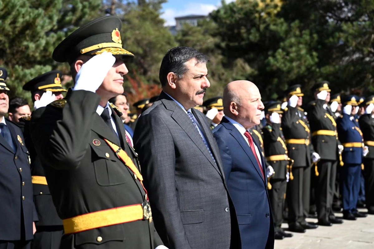 Erzurum\'da Cumhuriyet Bayramı Töreni