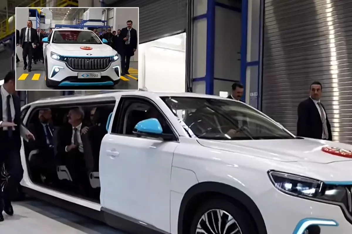 İlk kez görücüye çıktı! Cumhurbaşkanı Erdoğan Altay Tankı törenine limuzin Togg\'la geldi