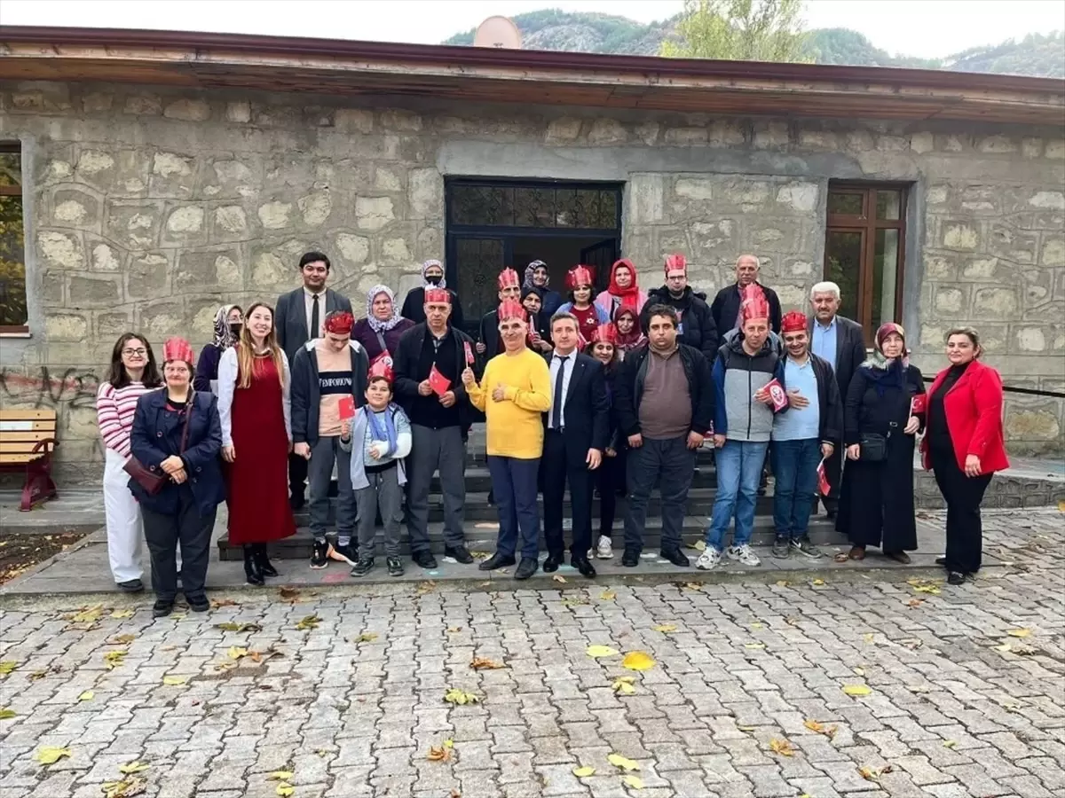 İskilip\'te Özel Bireylere Cumhuriyet Bayramı Kutlaması