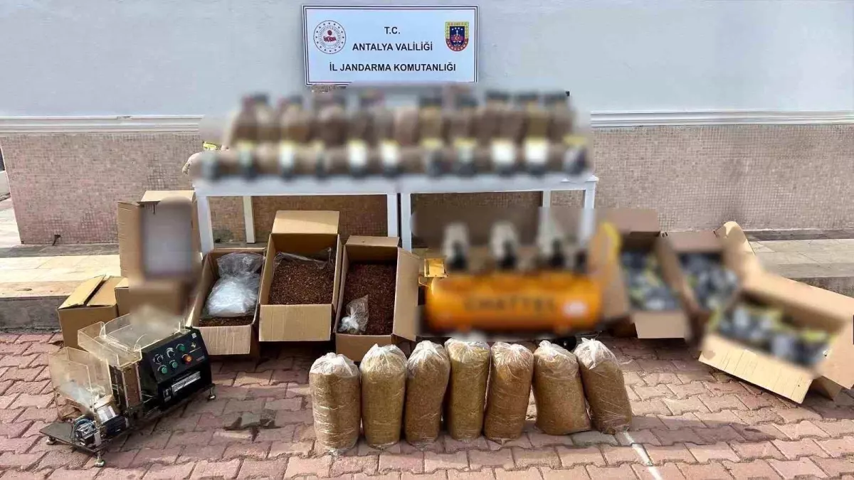 Antalya\'da Kaçak Sigara Operasyonu
