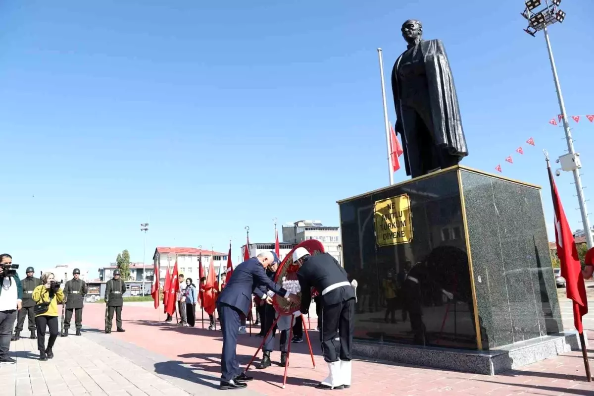 Muş\'ta Cumhuriyet Bayramı Töreni