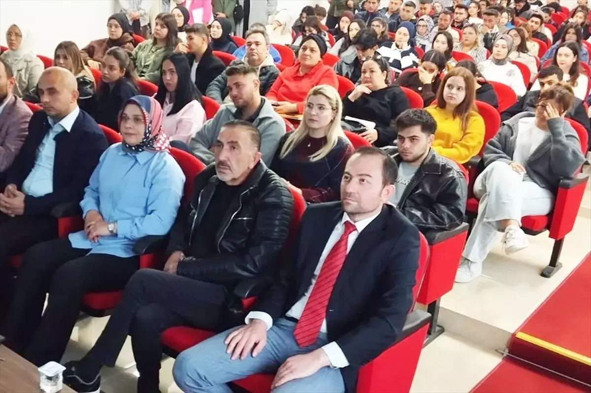 Tıbbi Bitkiler Konferansı Sandıklı\'da