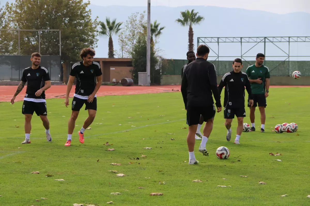 Kocaelispor Başakşehir Maçına Hazırlanıyor