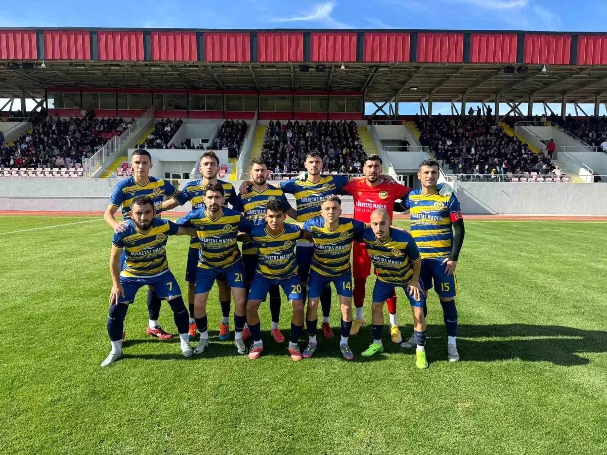 Söğütspor, BAL\'daki İlk Mağlubiyetini Aldı