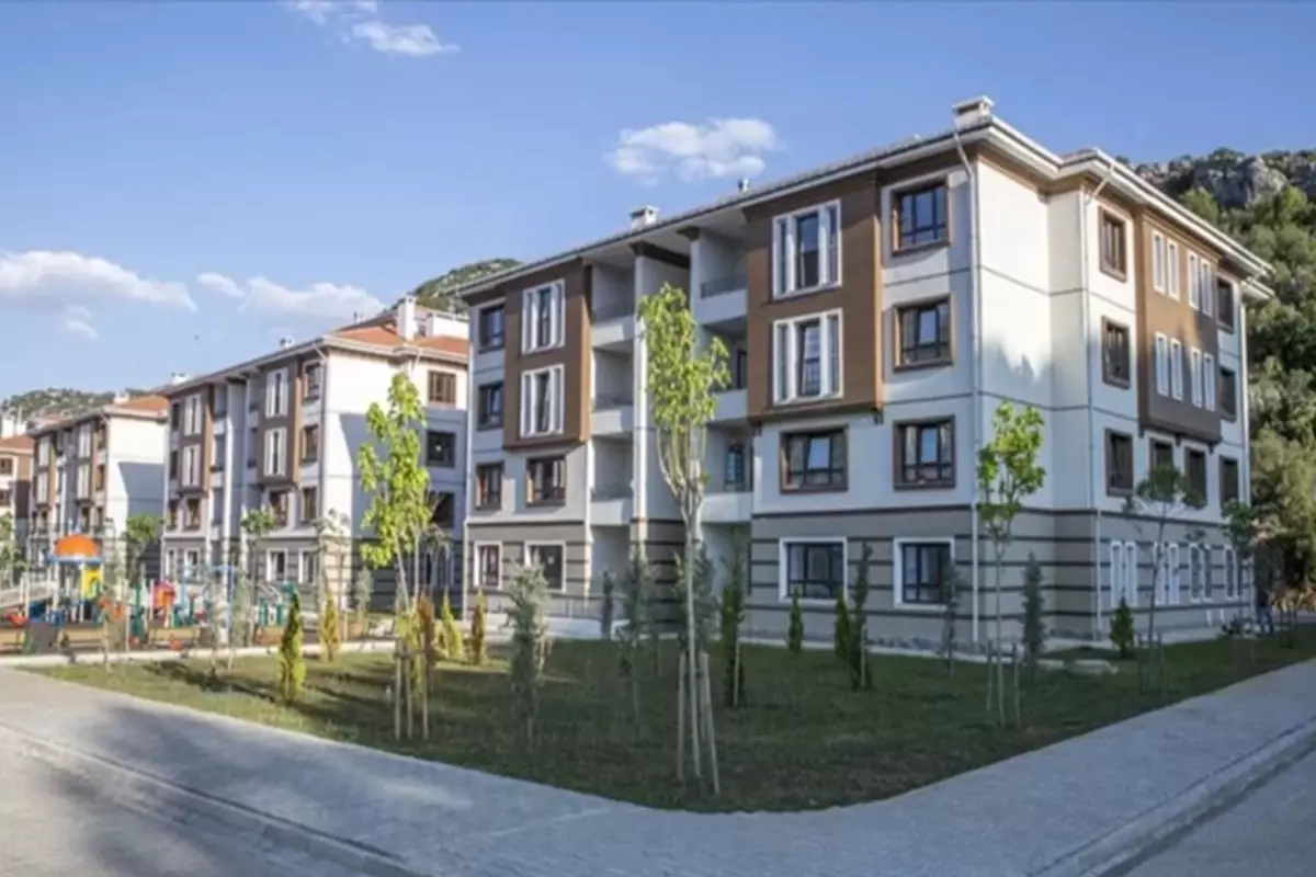 Yüzyılın Konut Projesi\'ne başvuracaklar aman dikkat! TOKİ\'den uyarı geldi