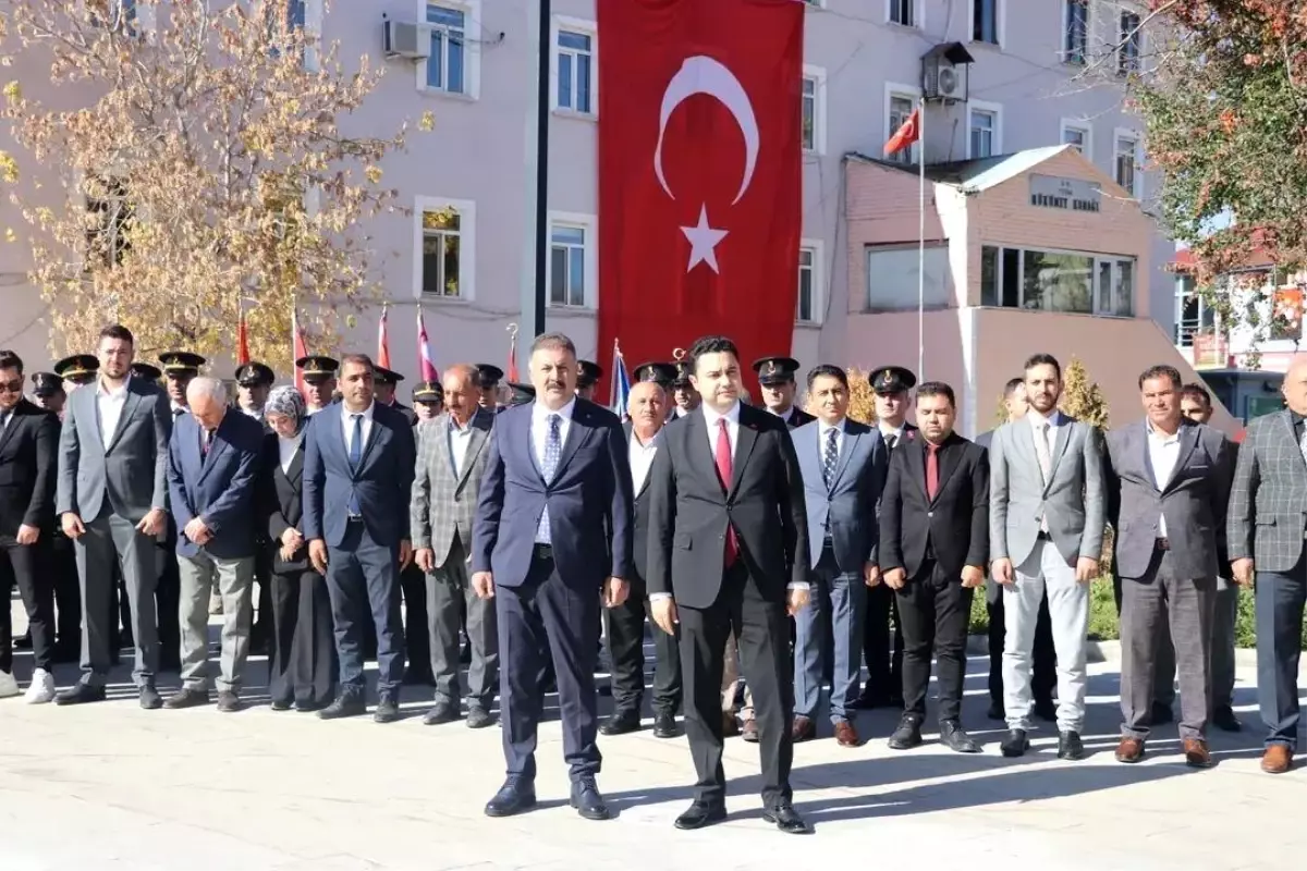 Ağrı\'nın Tutak ilçesinde 29 Ekim Cumhuriyet Bayramı kutlaması