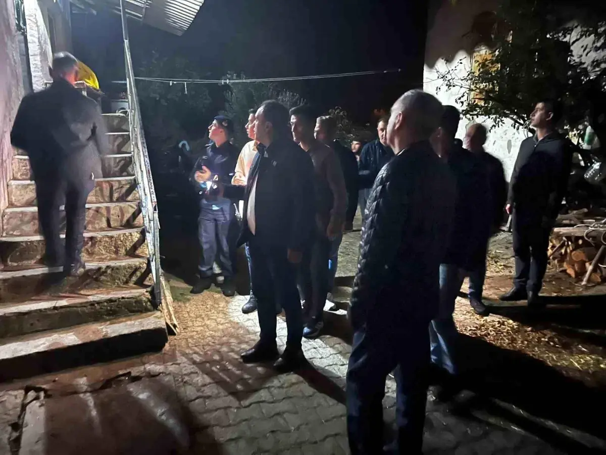 Vali Özkan Deprem Bölgelerini İnceledi