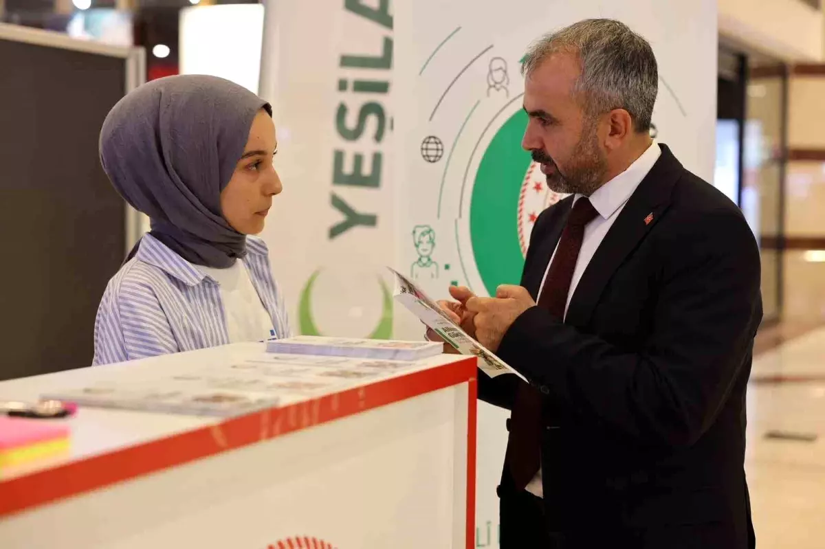 Adana\'da \'Ailemle Güçlüyüm\' Standı Açıldı