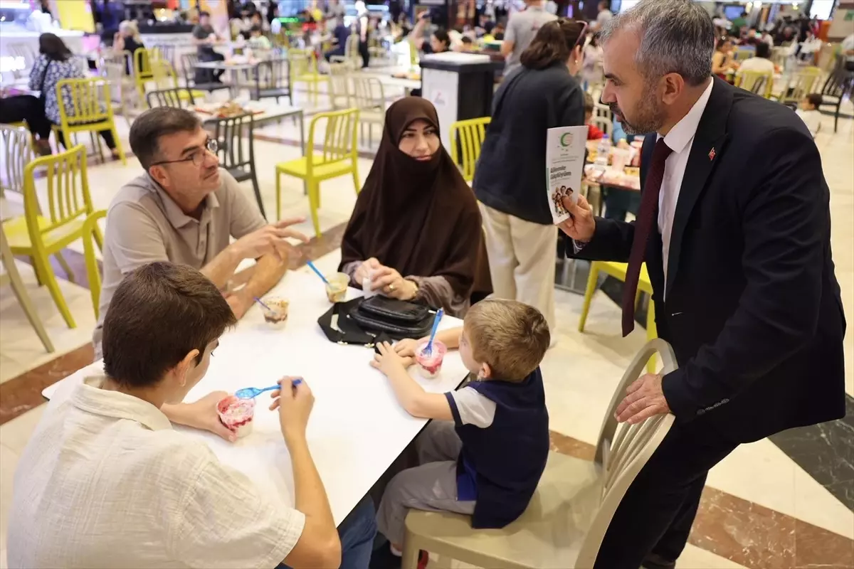 Adana\'da \'Ailemle Güçlüyüm\' Standı Açıldı