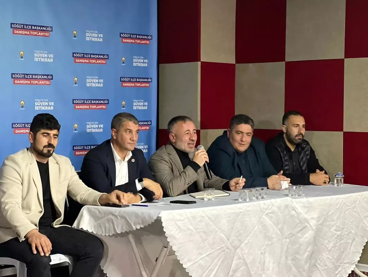 AK Parti Söğüt İlçe Toplantısı Yapıldı