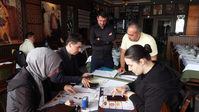 Alman turistlere 59 bin lira hesap çıkaran restorana rekor ceza Alman turistlere 59 bin lira hesap çıkaran restorana rekor ceza