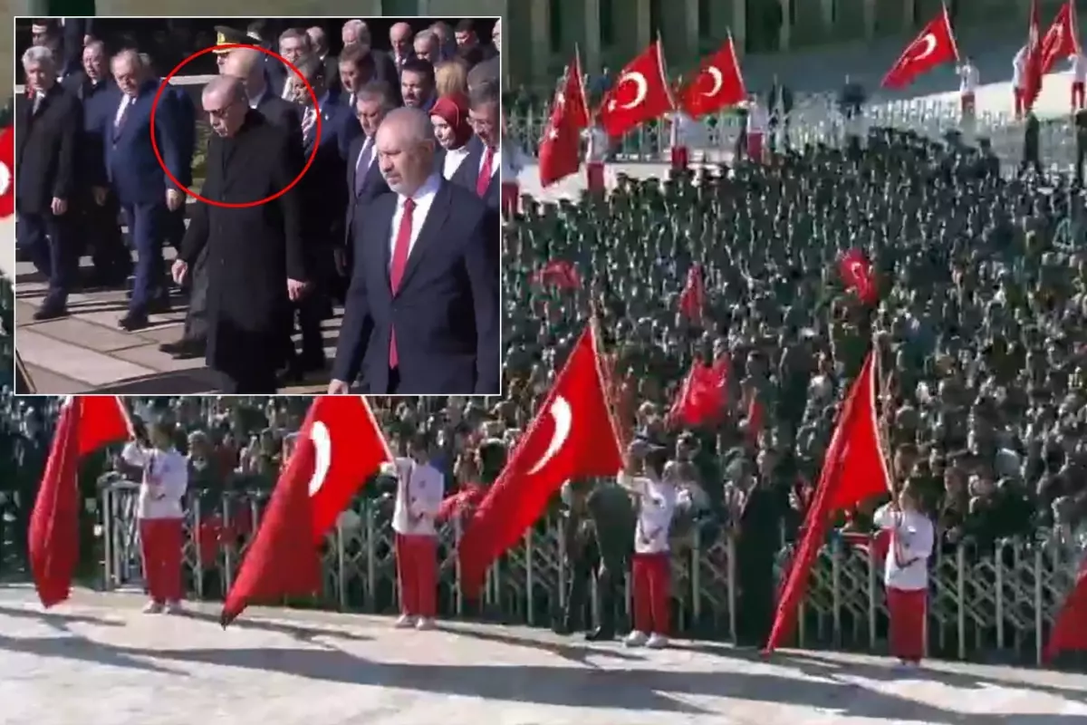 Anıtkabir\'de \'\'Her yer Tayyip, her yer Erdoğan\'\' sloganları atıldı