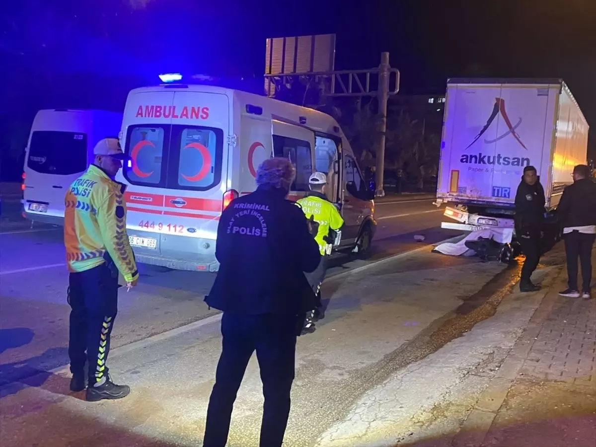 Motosiklet Kazasında Genç Hayatını Kaybetti