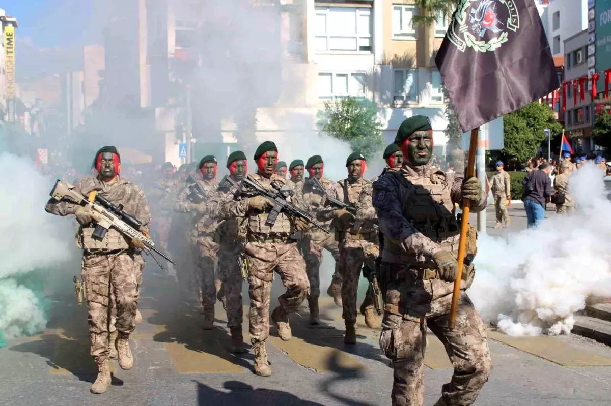 Aydın\'da 29 Ekim Cumhuriyet Bayramı coşkuyla kutlandı